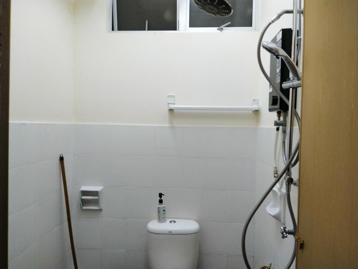 Homestay Kuala Terengganu Near Batu Burok, Hospital Hsnz, Ktcc Mall, Drawbridge A Eksteriør bilde